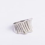 Anello a Fascia in Oro Bianco con Diamanti - A0011