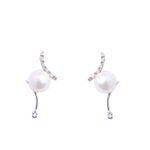 Orecchini Donna Akita in Oro Bianco Perle e Diamanti - PAR.COR1