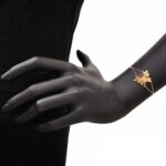 Bracciale Artlinea in Oro Giallo e Smalto con Zirconi | Farfalla - BEA581-MG