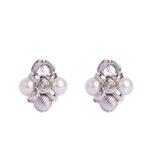 Orecchini a Lobo in Oro Bianco con Perle e Diamanti - OR08LTG
