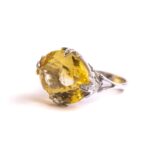 Anello in Oro Bianco con Diamanti e Topazio Citrino - A630208