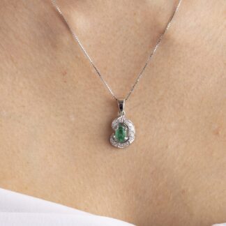 Collana Girocollo in Oro Bianco con Diamanti e Smeraldo - KERD330-S