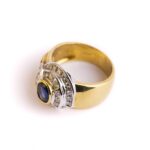 Anello in Oro Giallo con Diamanti e Zaffiro - LTG21