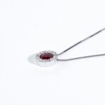Collana Clesi in Oro Bianco con Diamanti e Rubino - 10821