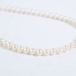 Collana Girocollo in Perle e Susta in Oro Bianco - PN151B/2 AU