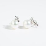 Orecchini a Lobo in Oro Bianco con Perle e Diamanti - 018D