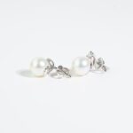 Orecchini a Lobo in Oro Bianco con Perle e Diamanti - 018D