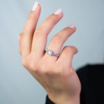 Anello Solitario da Donna in Oro Bianco 18 kt con Zirconi - A1774